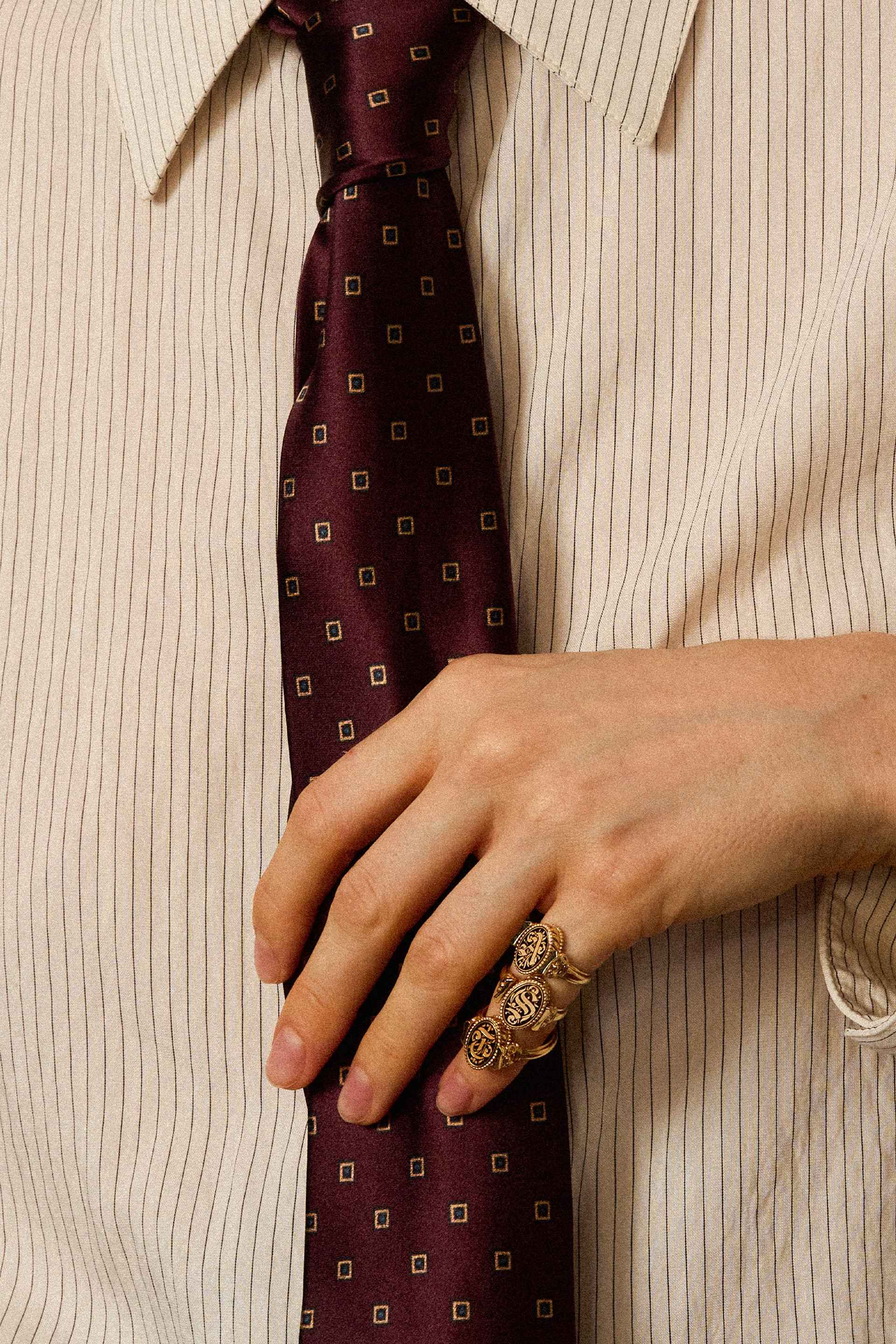 “Regency” Diamond Classic Duality Signet Ring