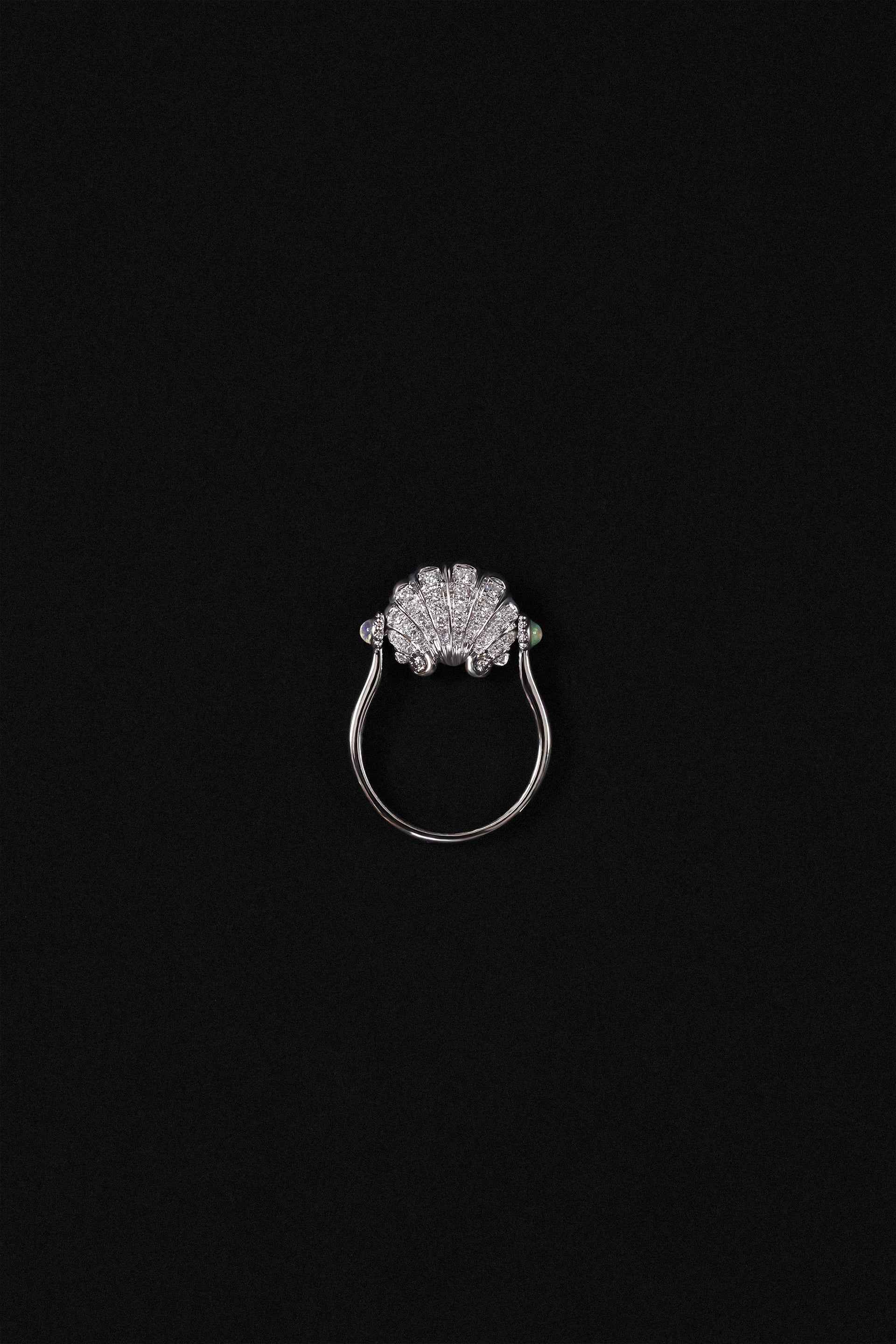 "Siren" Pavé Scallop Duality Diamond Ring