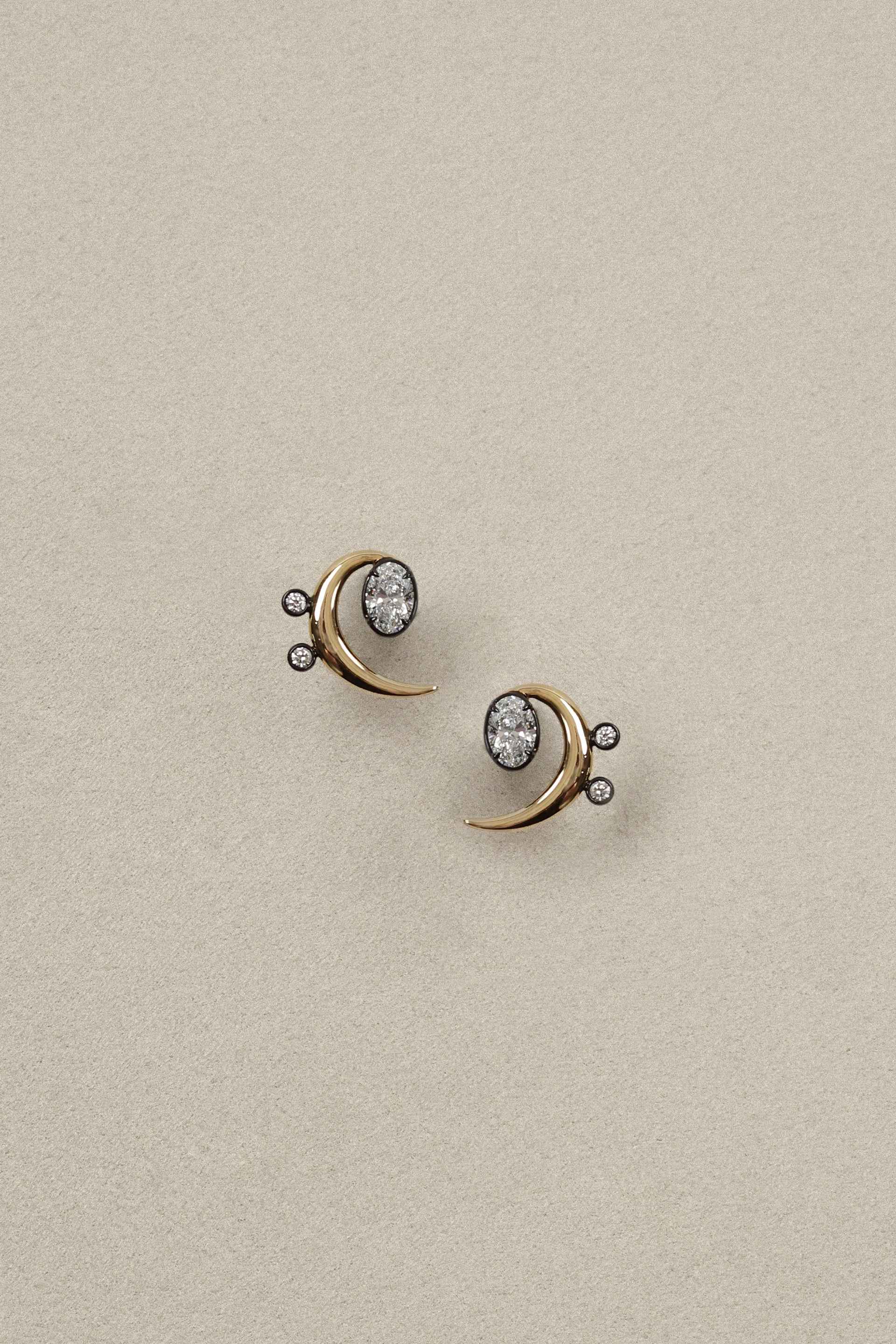 "MFE" Two-Tone 18k Bass Diamond Earrings