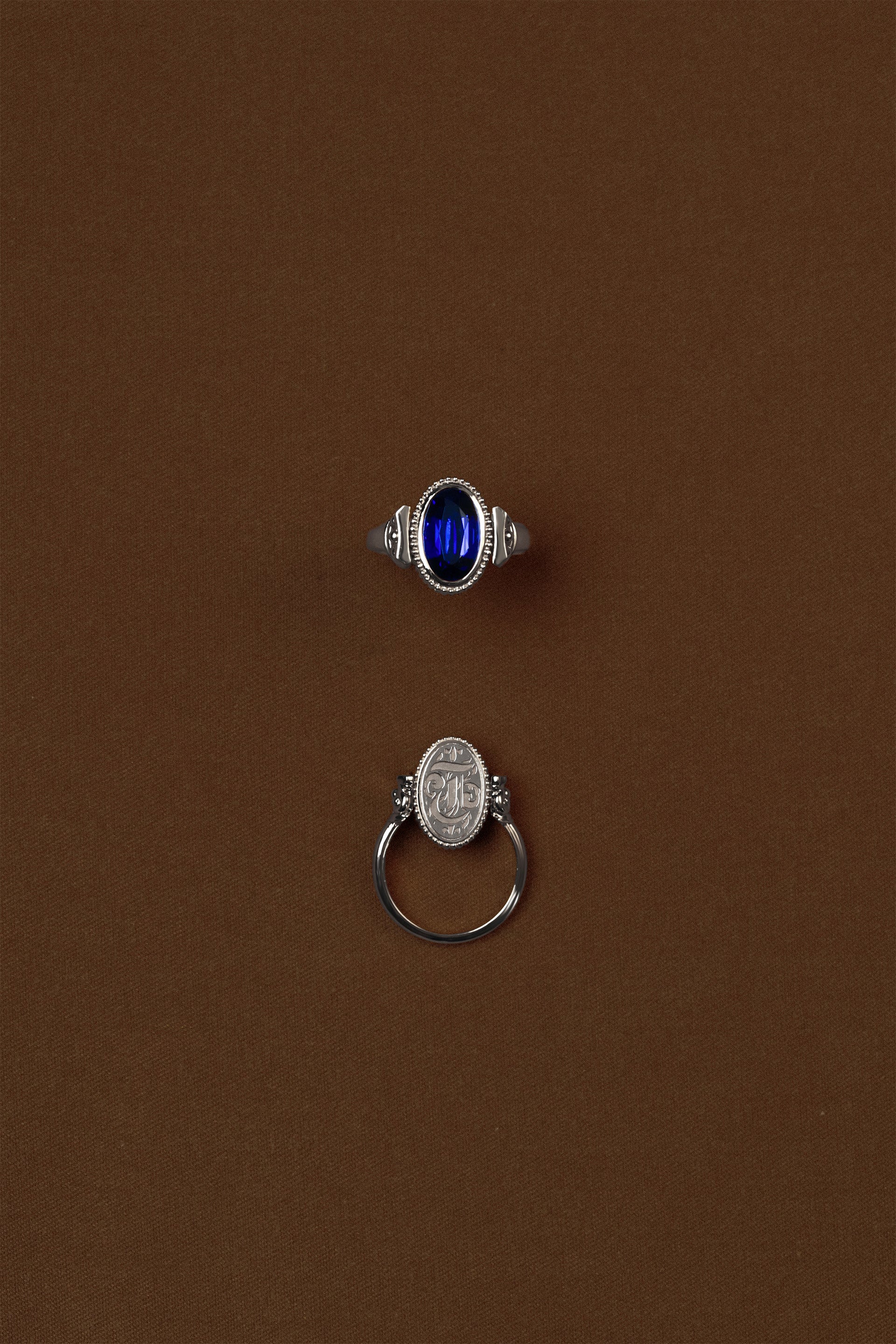 “Regency” Sapphire Duality Signet Ring