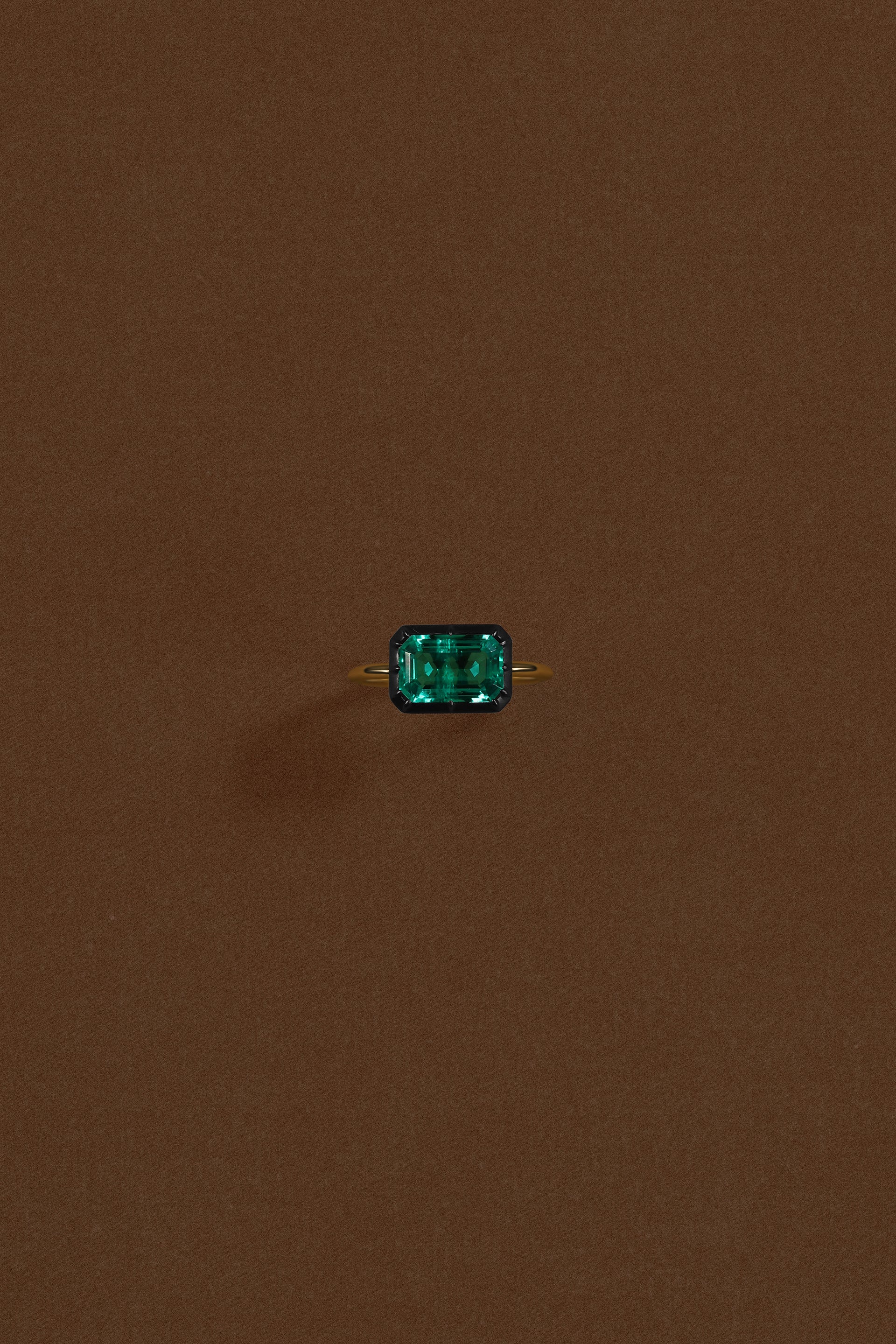 “Regency” Two-Tone Sleeping Emerald Rose-Back Ring