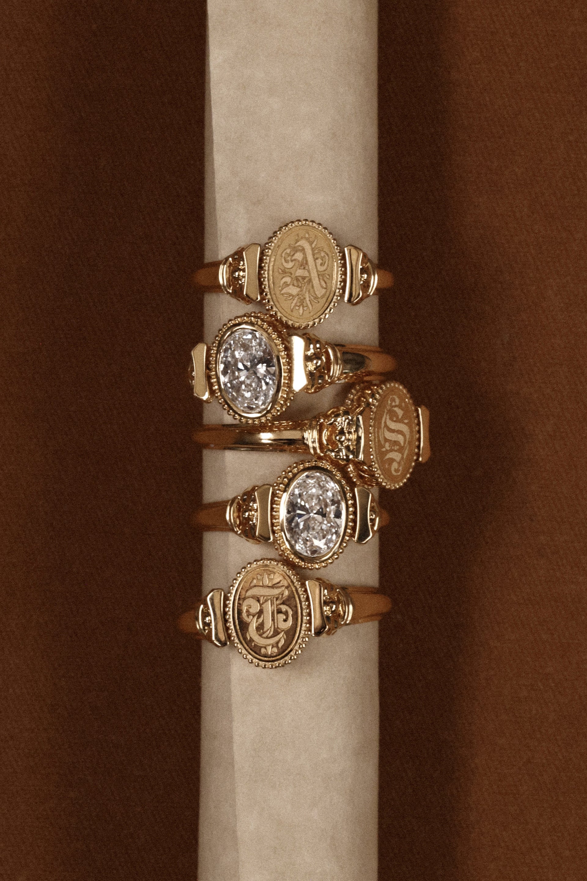 “Regency” Sapphire Duality Signet Ring